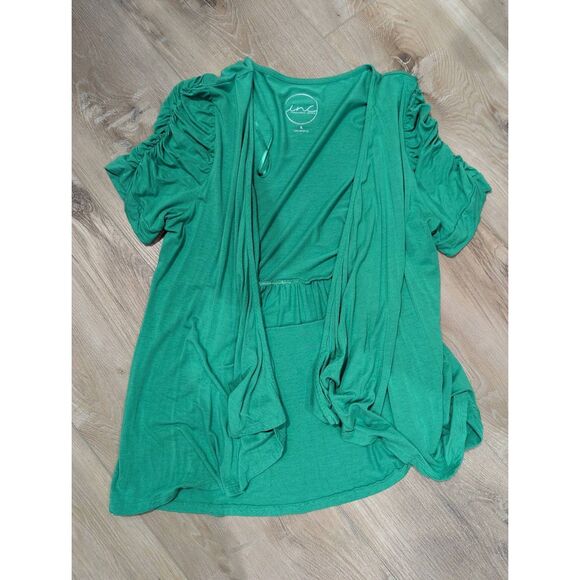 Green Short Sleeve Cardigan - Picture 5 of 9